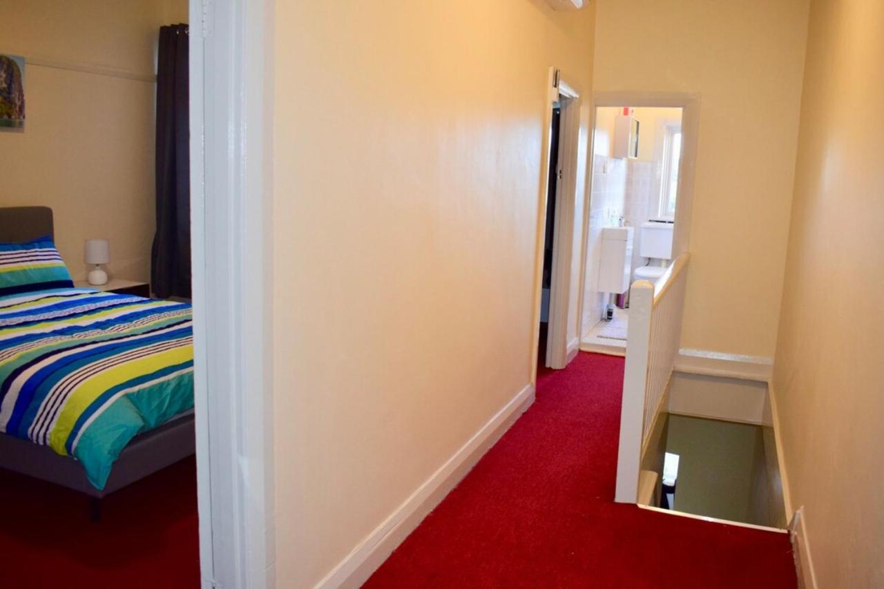 Comfortable 3 Bedroom Apartment In Trendy Haberfield Sídney Exterior foto